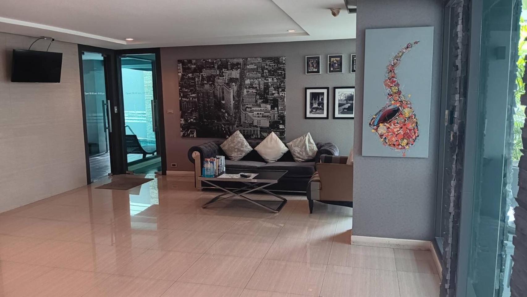 J Residence Thonglor 8 Bangkok Exterior foto