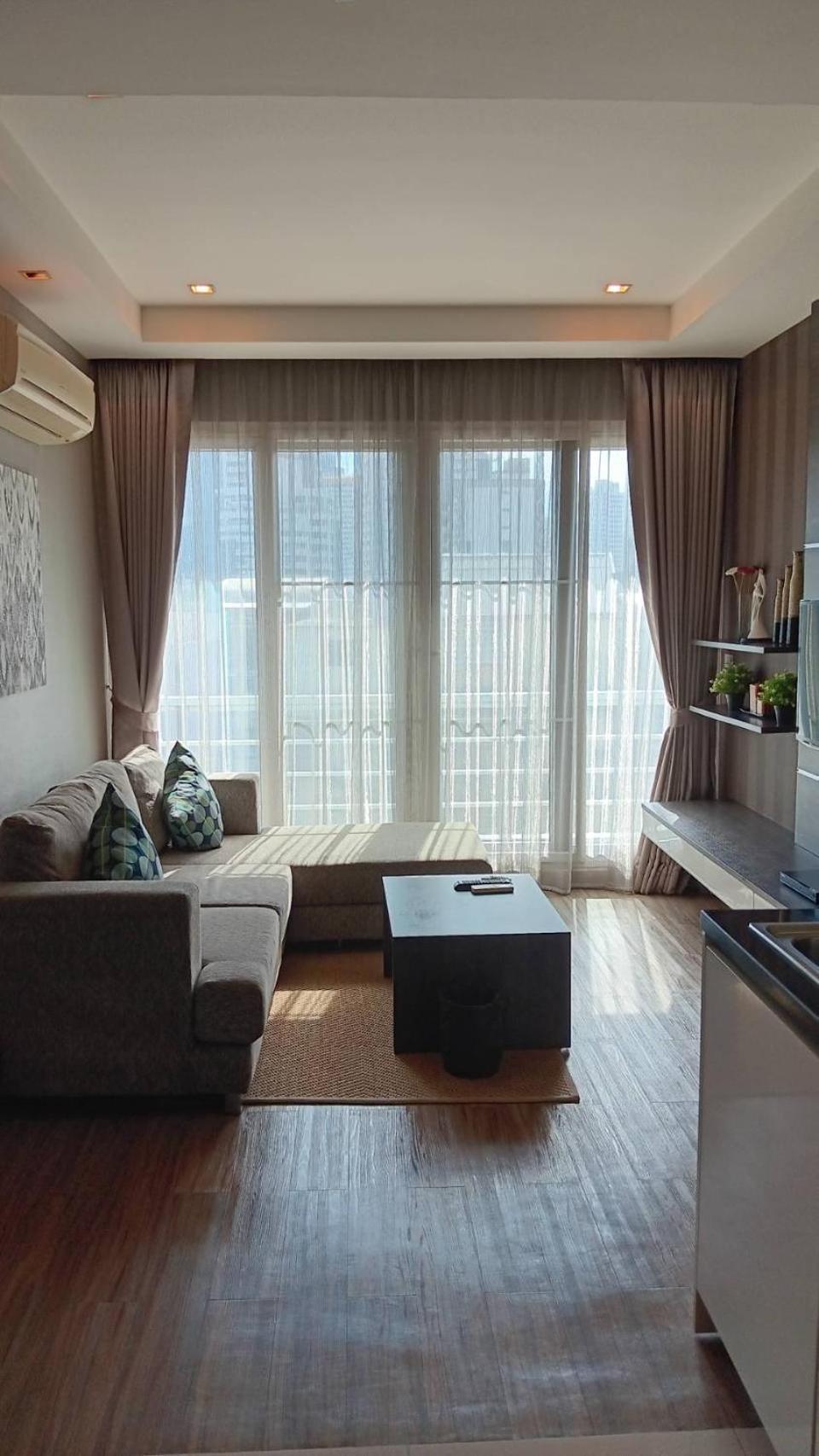 J Residence Thonglor 8 Bangkok Exterior foto